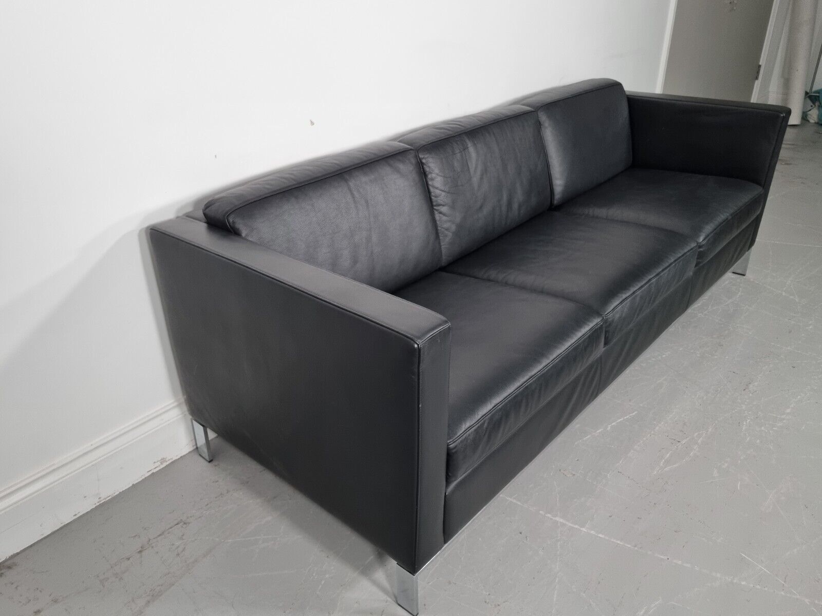 Walter Knoll Foster 500 3  Seater Sofa In Black Leather, Mint Condition photo 4620.0