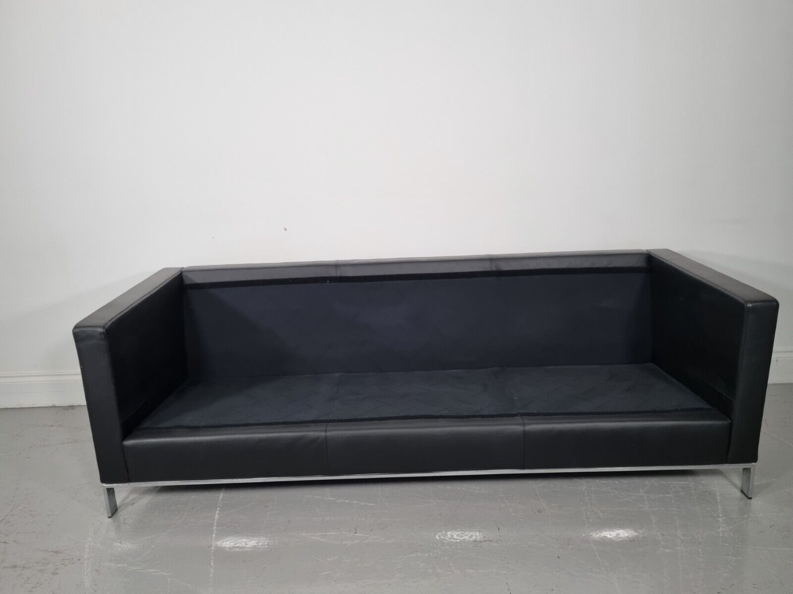 Walter Knoll Foster 500 3  Seater Sofa In Black Leather, Mint Condition photo vinterior
