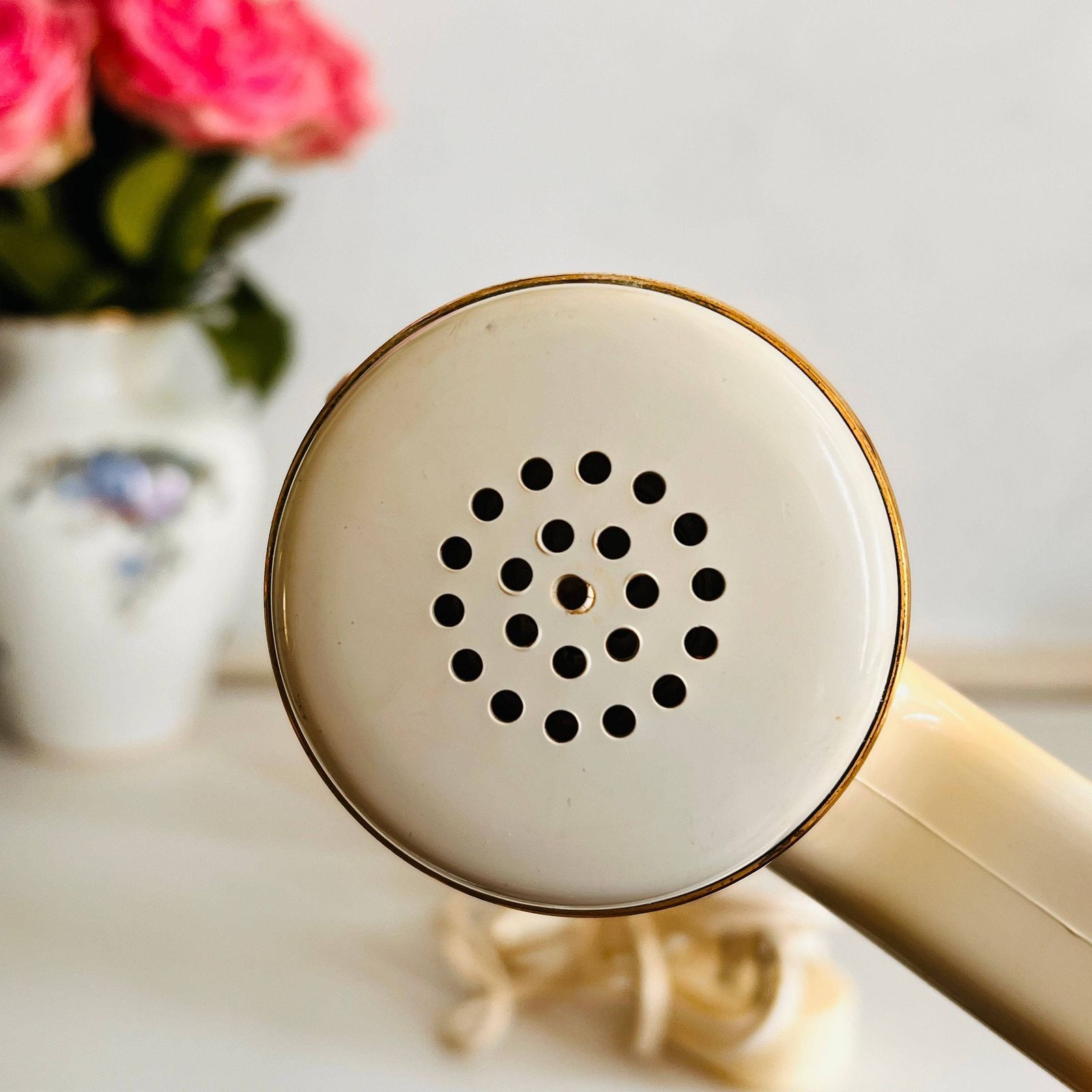 Original Royal Albert Moonlight Rose, Porcelain Telephone, Made In England By Astral Ltd, Rotary Telephone. photo vinterior