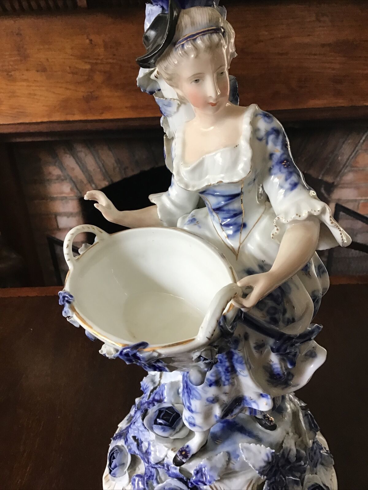 A Pair Of Blue & White Figural Sitzendorf Candelabra. Late 19th / 20th C. photo vintage