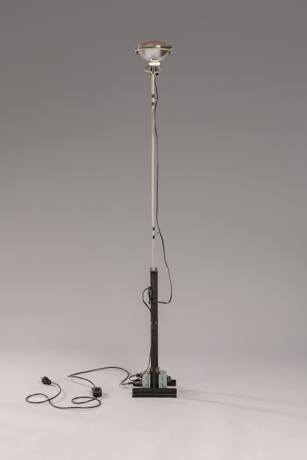Achille And Piergiacomo Castiglioni, 'Toio' Floor Lamp For Flos, Italy, 1962 photo Lighting