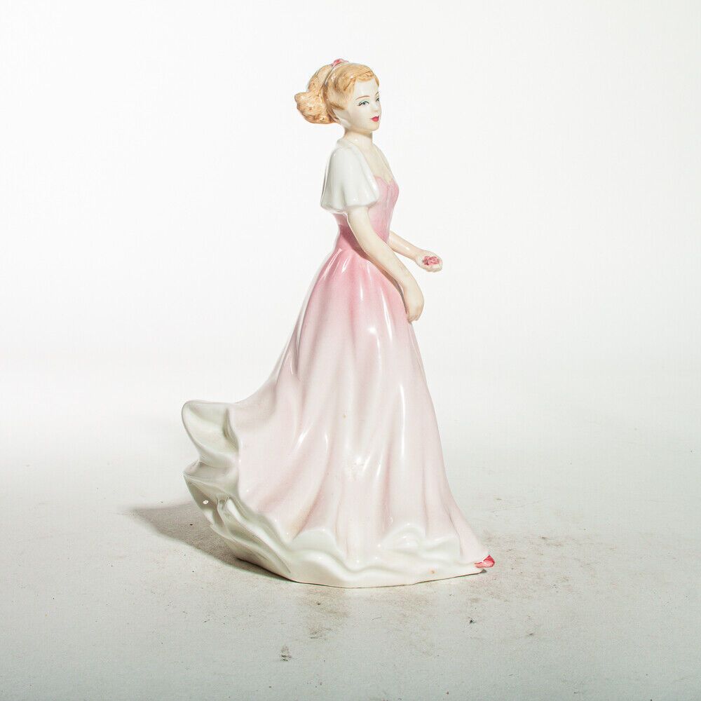 Royal Doulton Ladies Figure 'Julie'   Uk Made! photo Home Decor