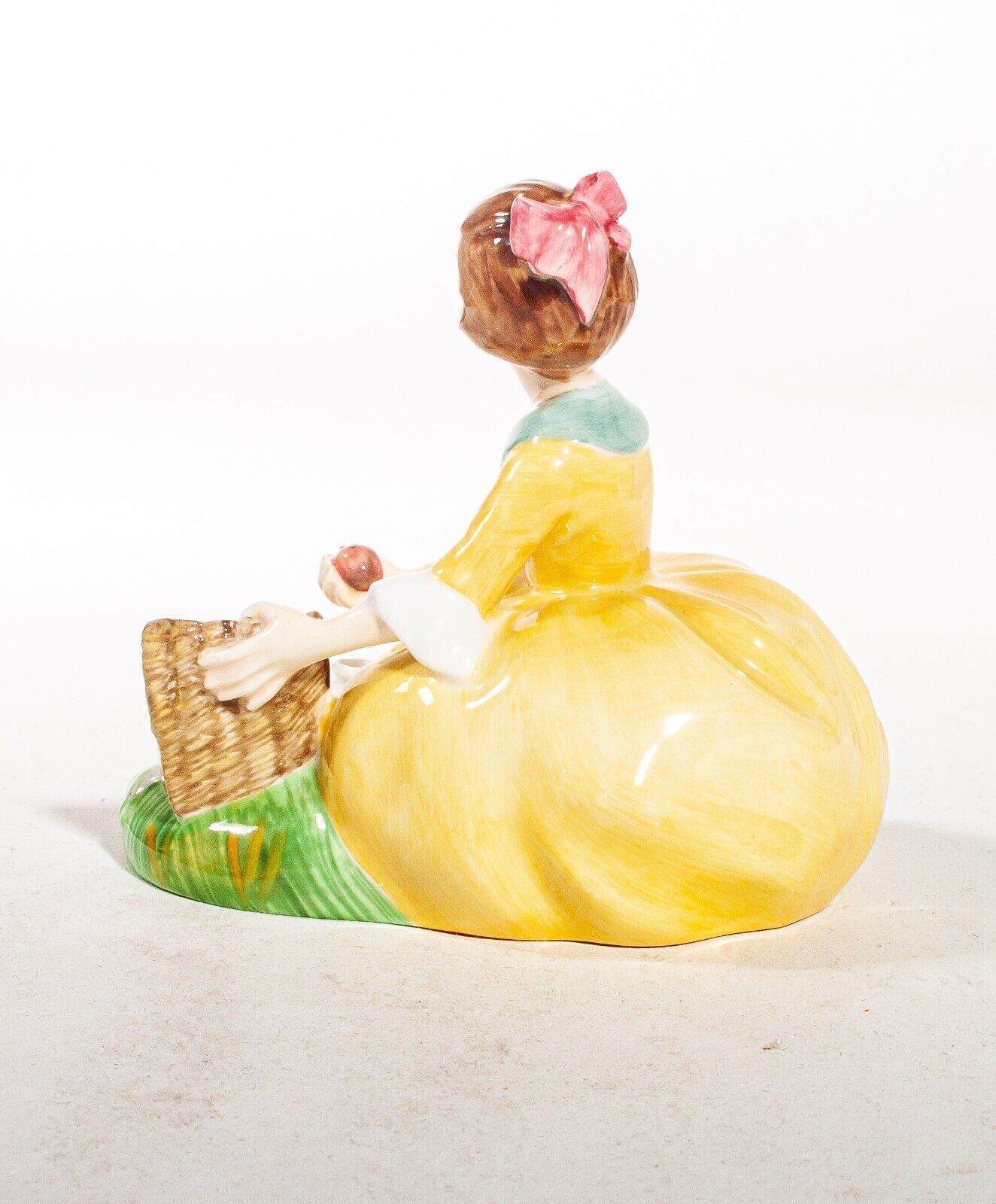 Royal Doulton Ladies Figure 'Picnic'  Uk Made! photo for sale