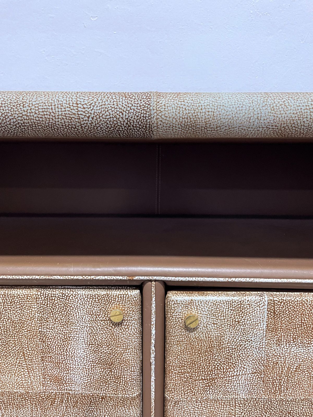 Suede Leather Sideboard 'Bogo' By Carlo Bartoli For Rossi Di Albizzate, Italy 1980s photo Furniture