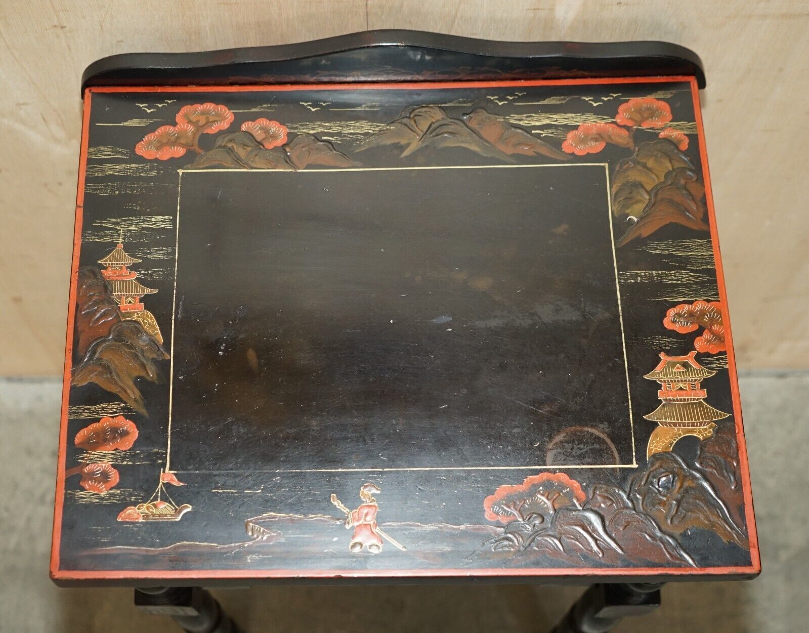 Sublime Nest Of 2 Circa 1880 Chinese Chinoiserie Lacqurered Tables Hand Painted photo buy