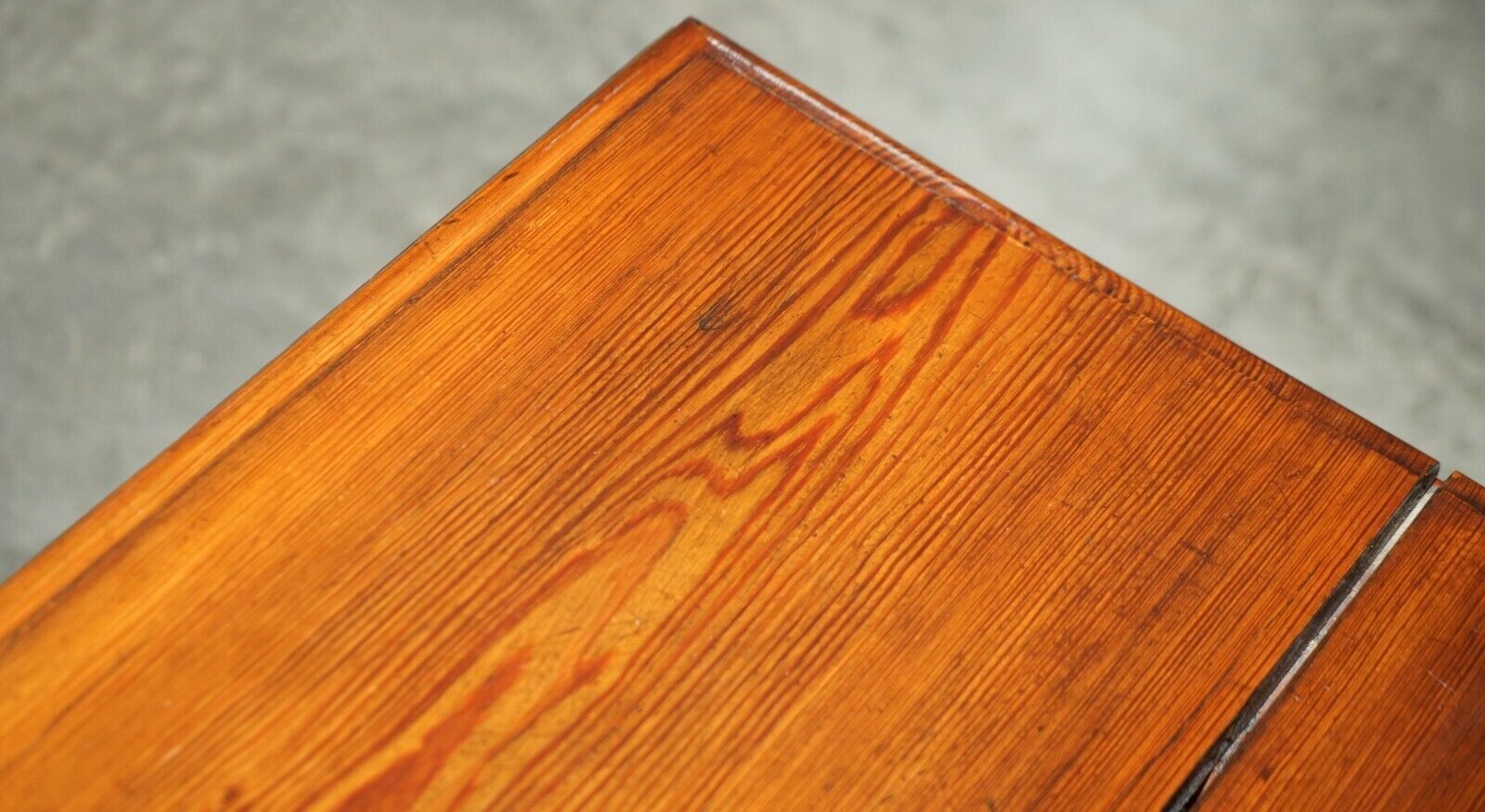 photo furniture Antique Gothic Style English Oak Victorian Library Table Desk Dining Table