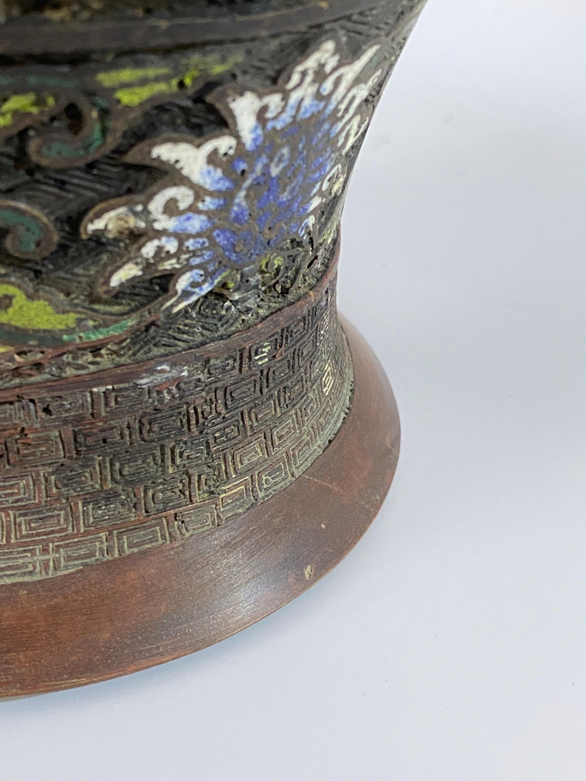 Large Antique Chinese Cloisonné Champlevé Bronze Vase, China, Circa 1890 photo 700.0