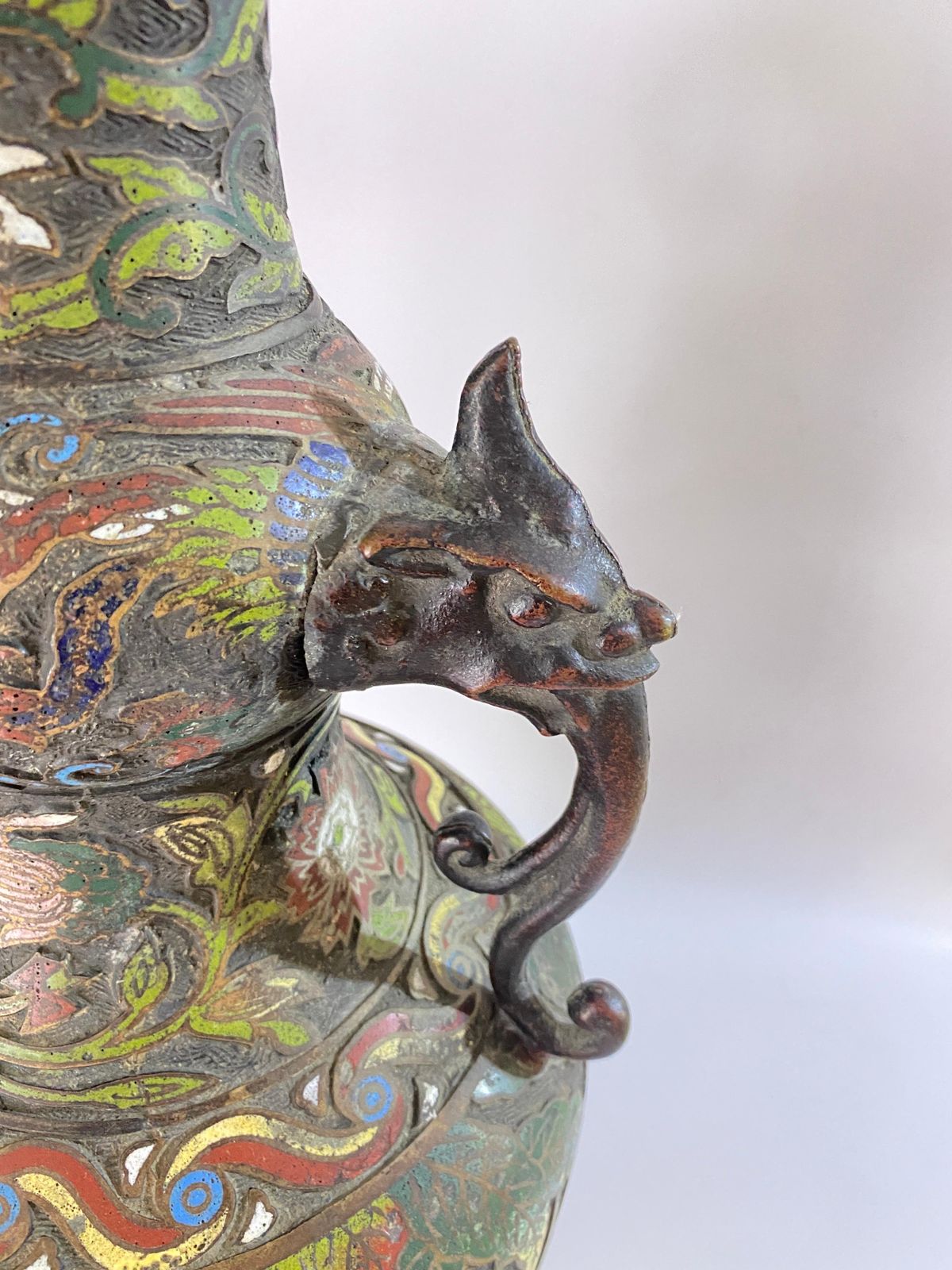 photo furniture Large Antique Chinese Cloisonné Champlevé Bronze Vase, China, Circa 1890