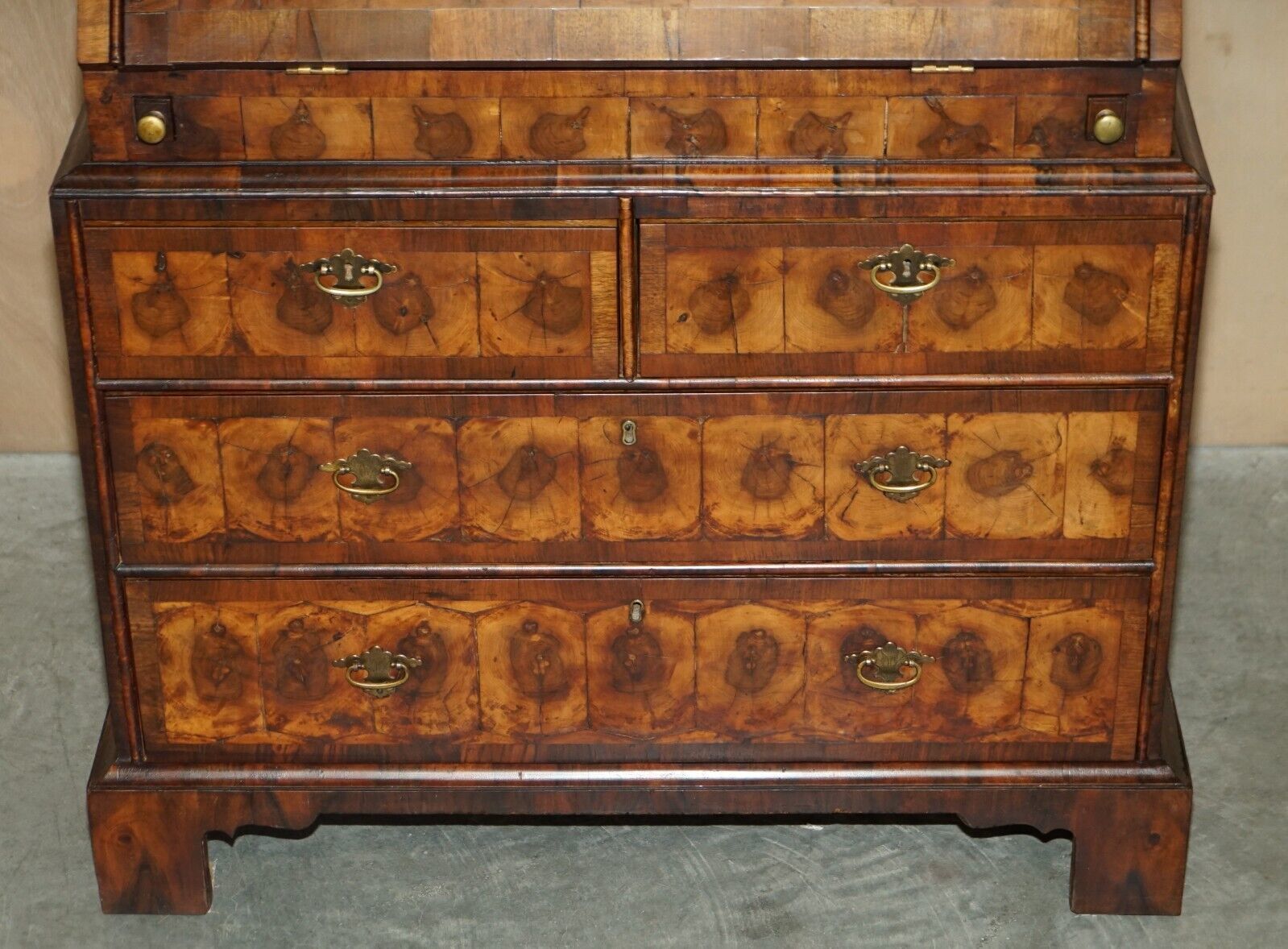Fine Antique Georgian Circa 1780 Oyster Venner Bureau Bookcase Chest Of Drawers photo 15000.0