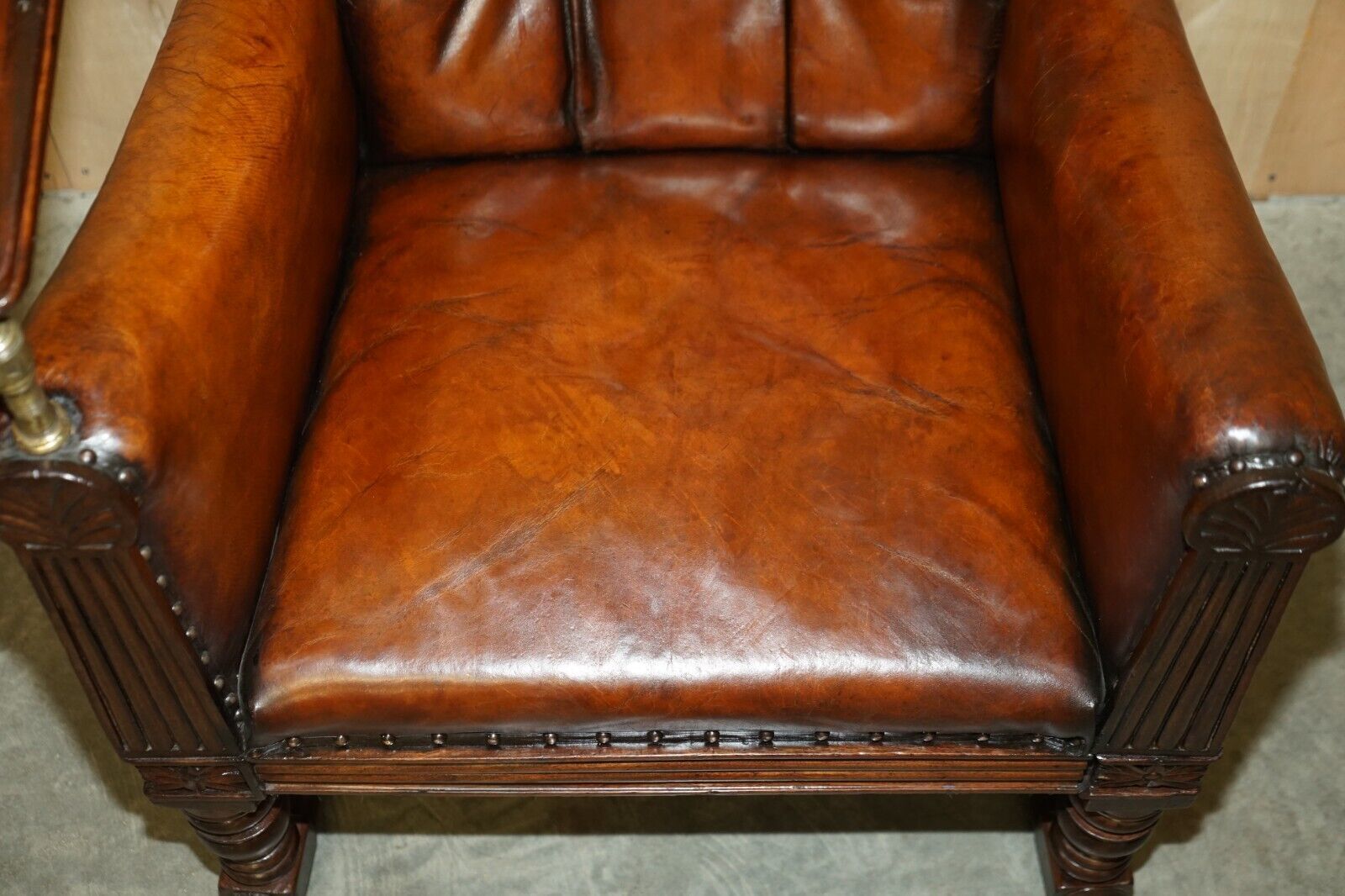 photo furniture Ntique Regency 1810 Restored Brown Leather Chesterfield Armchair Reading Slope