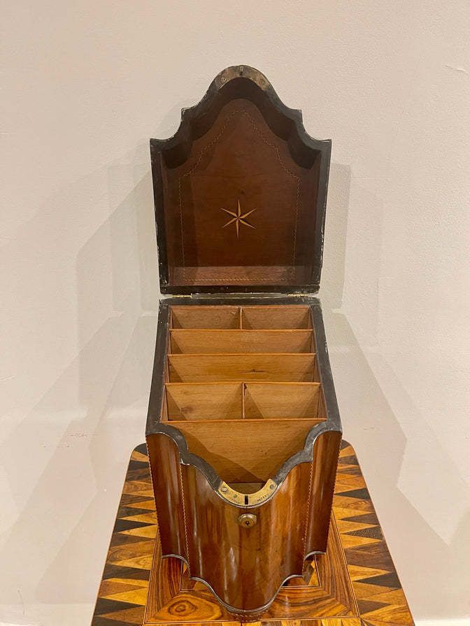 An Exceptional Quality Early Georgian Flame Mahogany Serpentine Tulip Wood Banded Cutlery Box Circa 1788 photo vinterior