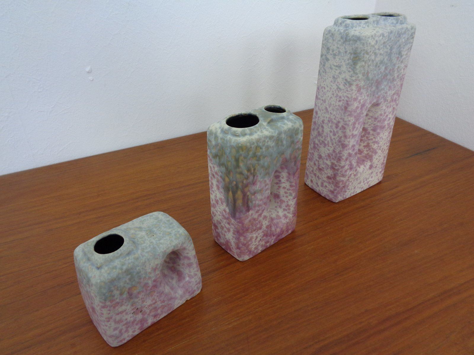 Pink Vases From ü Keramik, 1970s, Set Of 3 photo vinterior