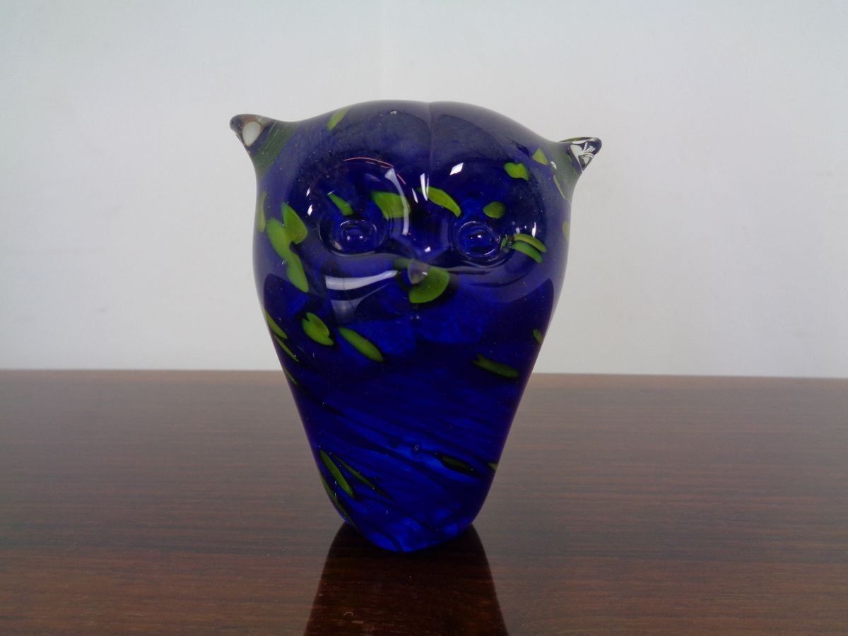 Italian Murano Glass Owl Paperweight From Murano 1960s