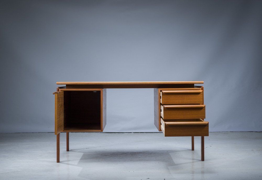 Mid Century Teak Desk From Gv Møbler, 1970s photo furniture