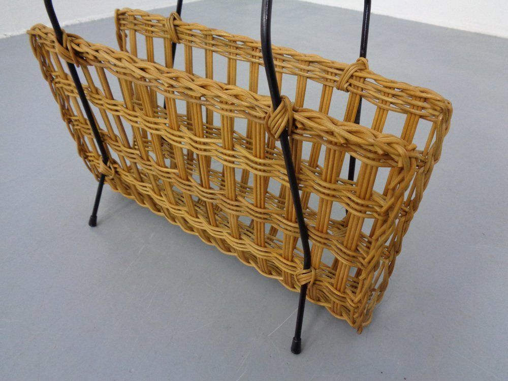 photo vinterior Magazine Rack In Filigree Rattan And Steel, 1960s