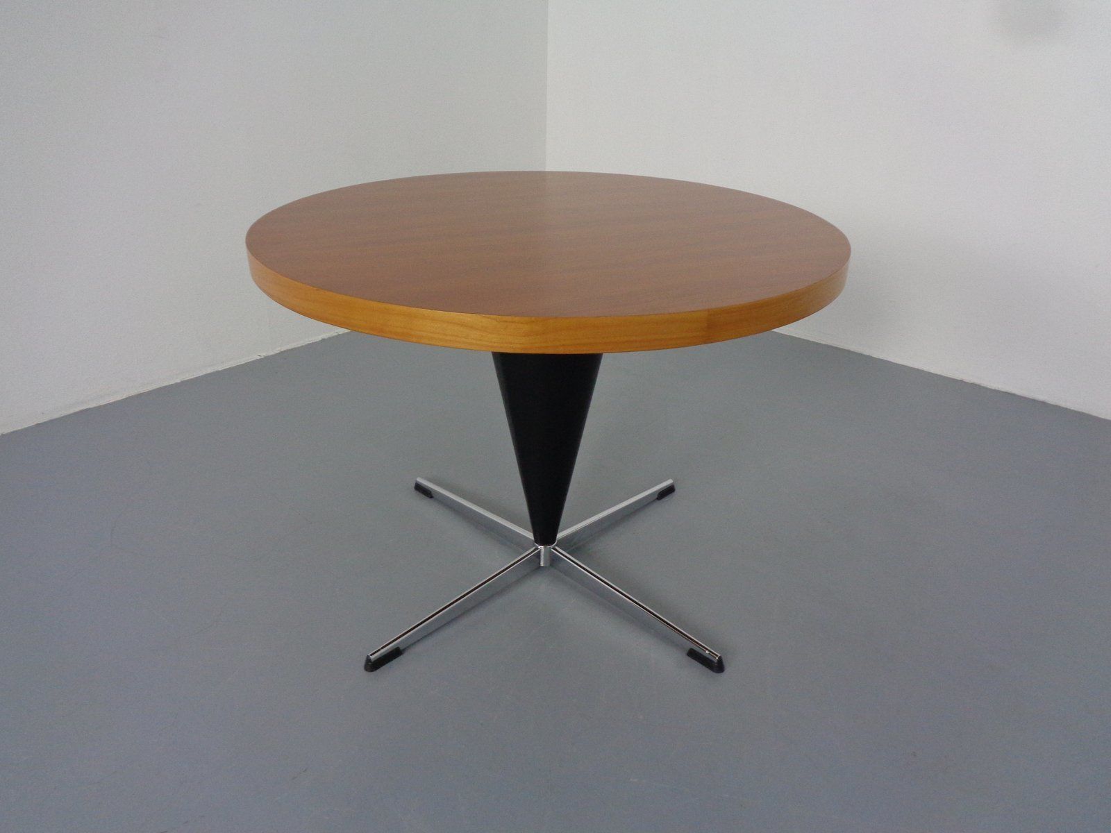Early Cone Table By Verner Panton For Plus Linje, 1950s photo Furniture