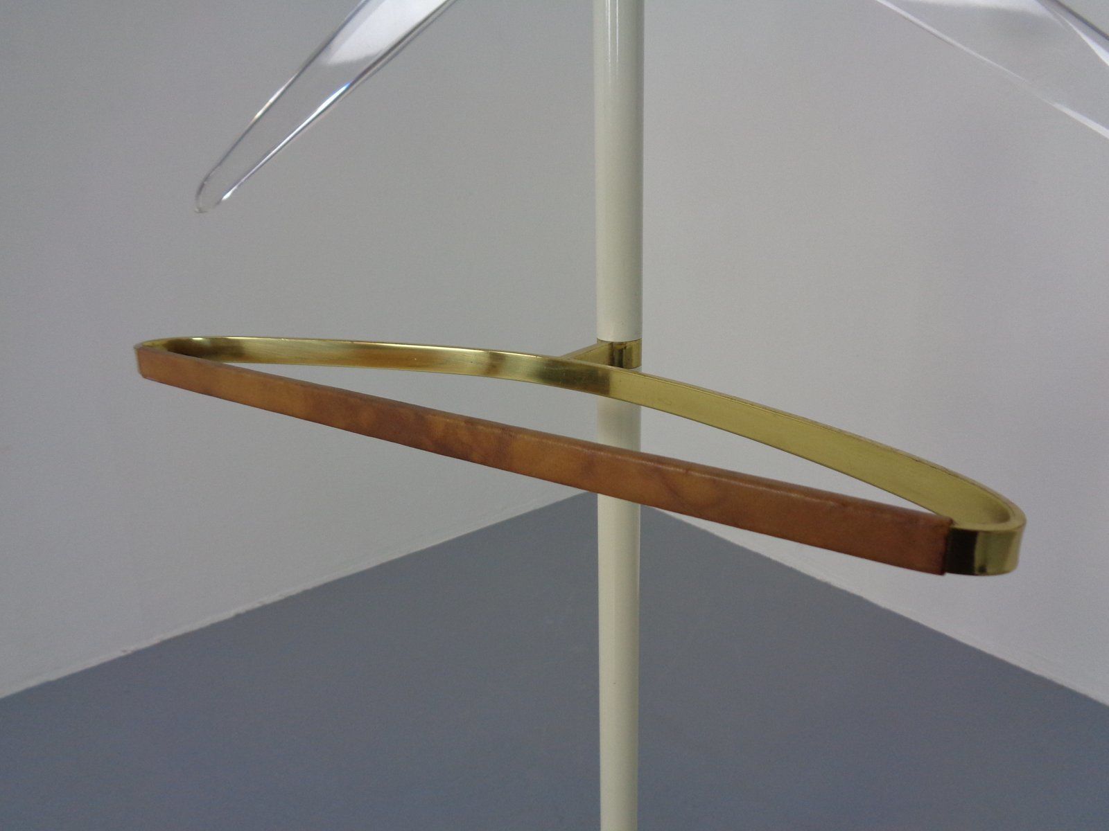 photo buy Valet Stand In Brass & Acrylic Glass & Leather From Vereinigte Werkstätten, Germany, 1950s