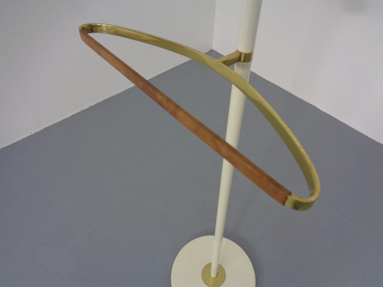 photo vintage Valet Stand In Brass & Acrylic Glass & Leather From Vereinigte Werkstätten, Germany, 1950s