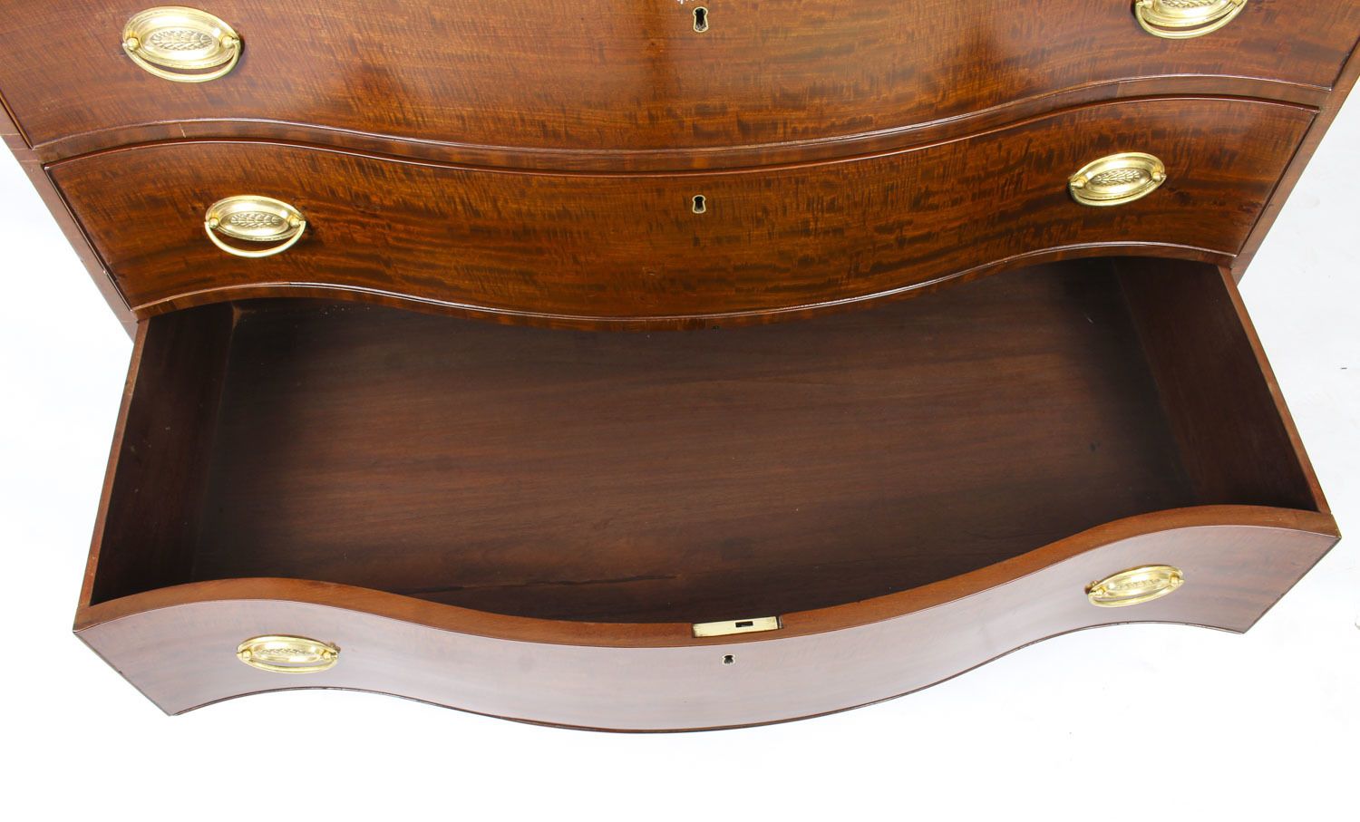 2750.0 Antique George III Serpentine Flame Mahogany Chest Drawers  18th Century photo