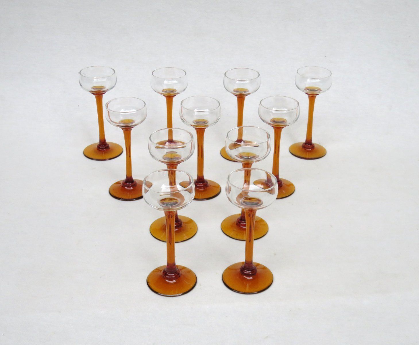 Art Nouveau Liqueur Glasses From Rheinische Glashütte Köln Ehrenfeld, 1890s, Set Of 11 photo furniture