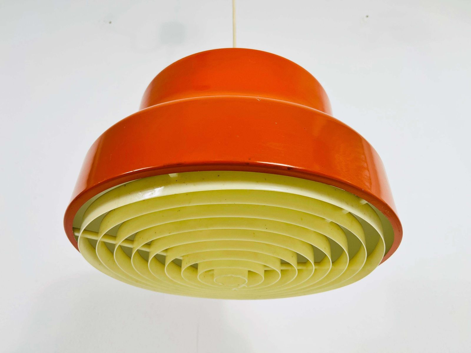 Space Age Bumling hanglamp in oranje, Duitsland, jaren 1970 photo vinterior