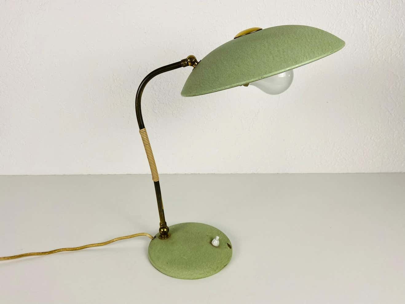 Green Italian Table Lamp In The Style Of Stilnovo, 1960s, Italy photo 815.0