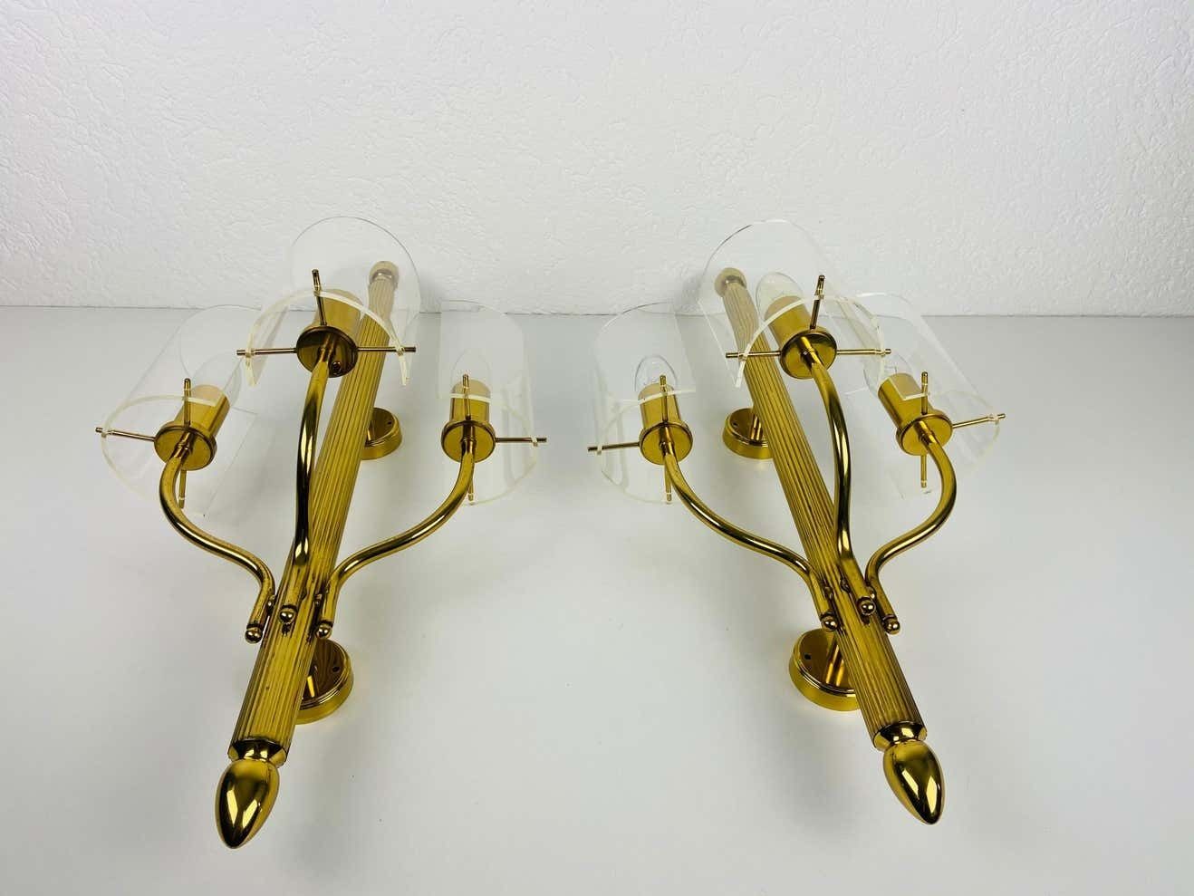 Huge Pair Of Mid Century Modern Brass And Perspex Cinema Wall Lamps, 1950s photo buy