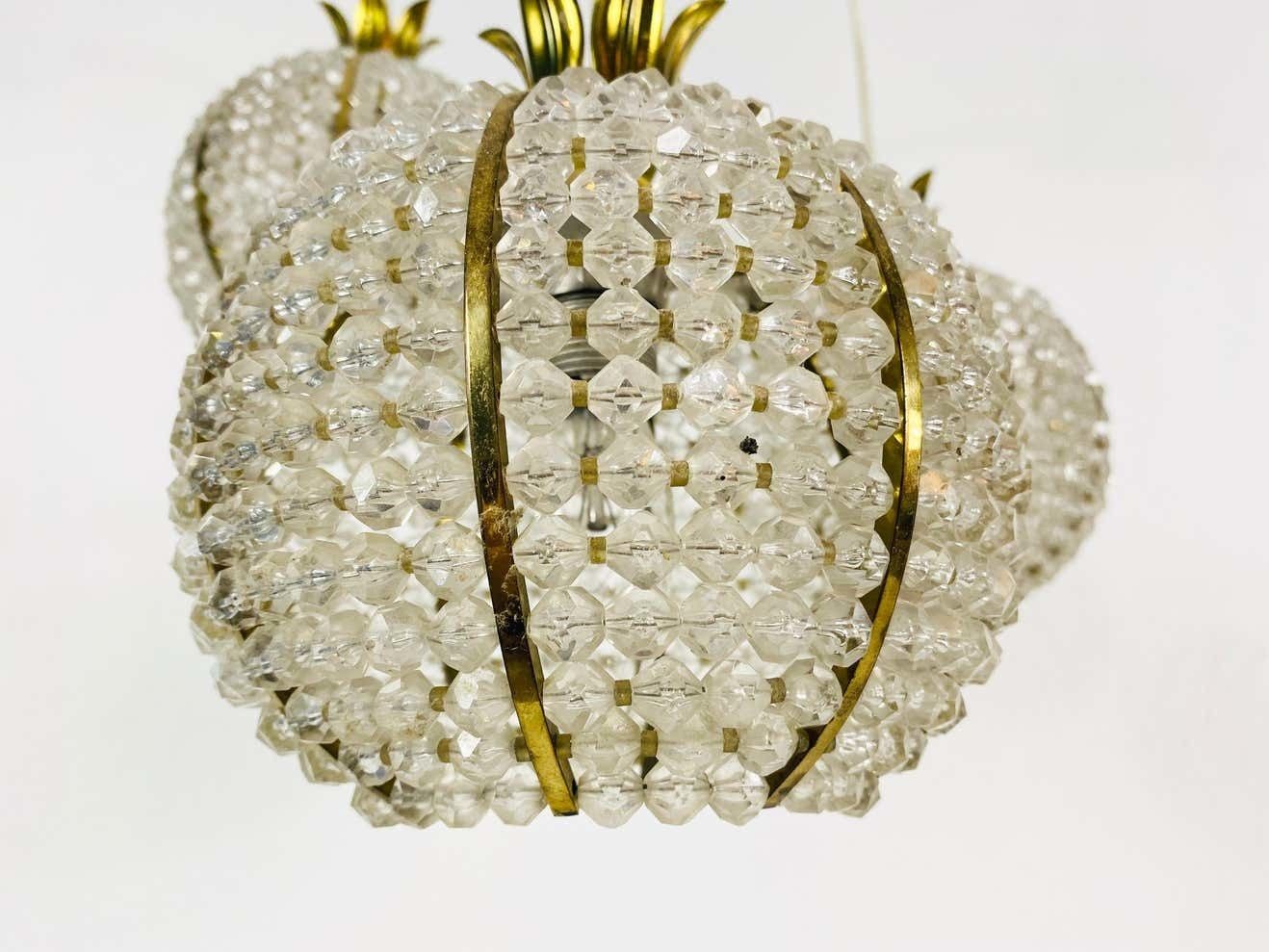 Midcentury Brass Cascade Chandelier By Emil Stejnar For Rupert Nikoll, 1960s photo vinterior