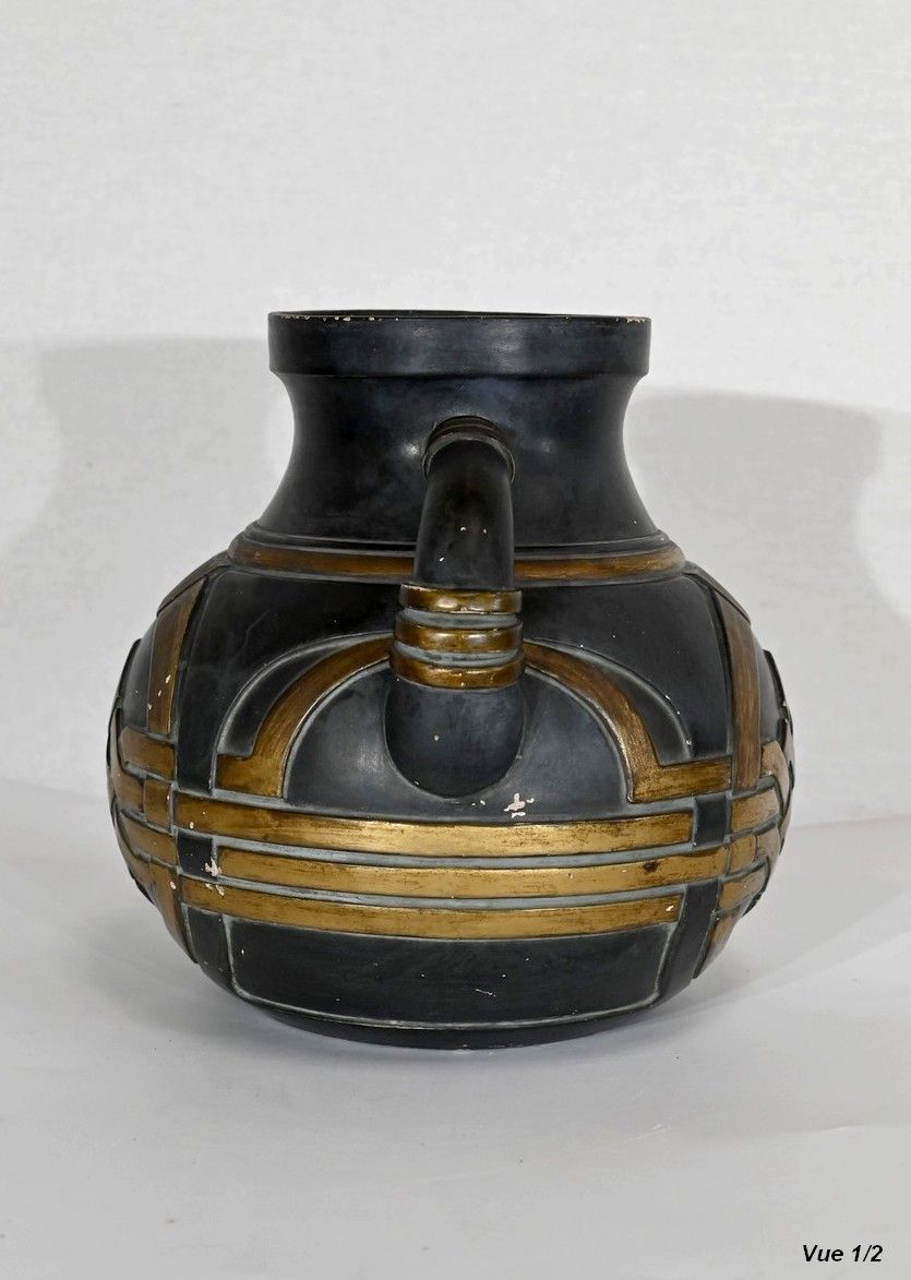 photo furniture Anthracite And Golden Terracotta Vase – 1900