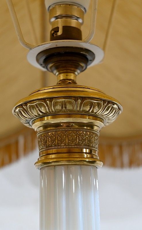 Important Opaline And Bronze Lamp, Louis XVI Style – 1950 photo vinterior