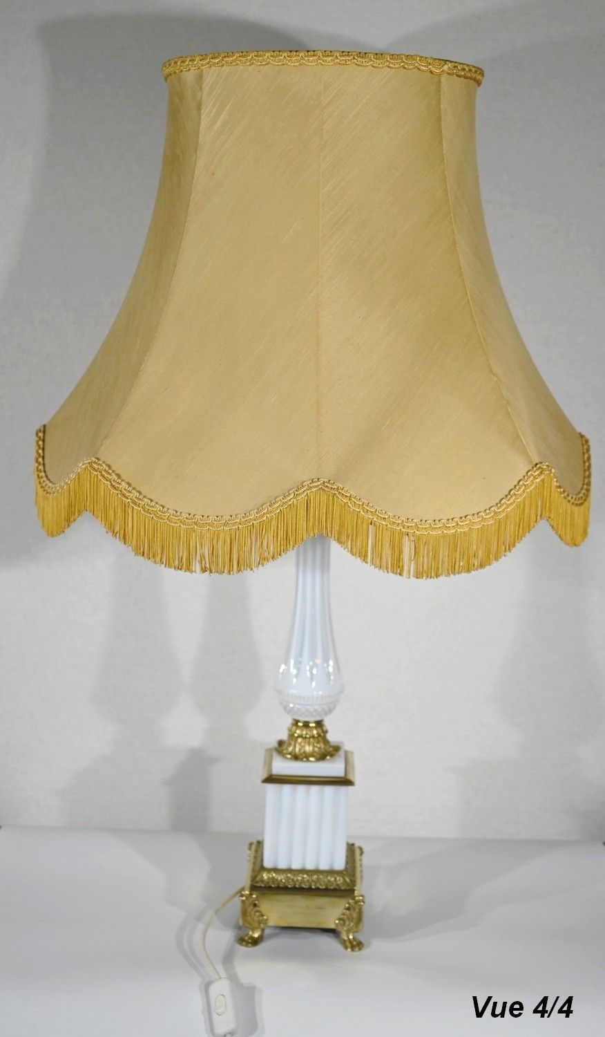 photo buy Important Opaline And Bronze Lamp, Louis XVI Style – 1950