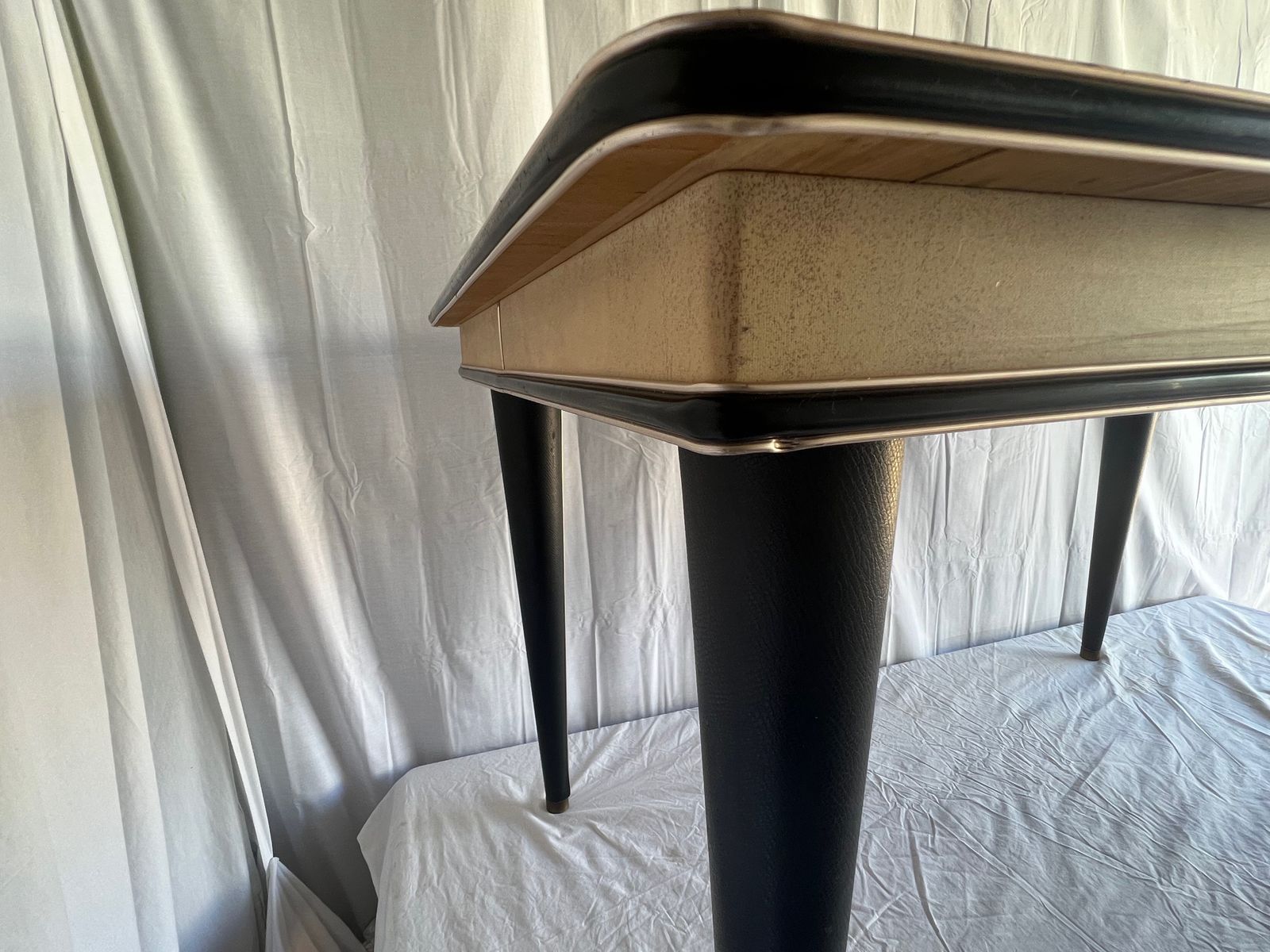 photo furniture Umberto Mascagni Mid Century Modern Italian Dining Table