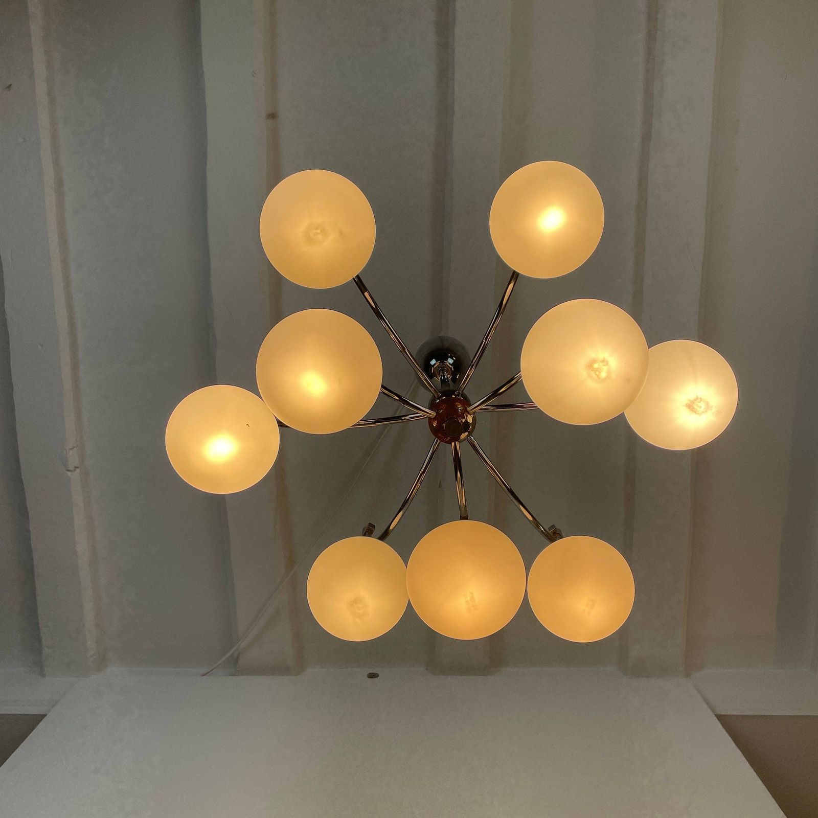 Vintage 1980s Italian 'Trumpet' Chandelier In The Style Of Gaetano Sciolari photo for sale