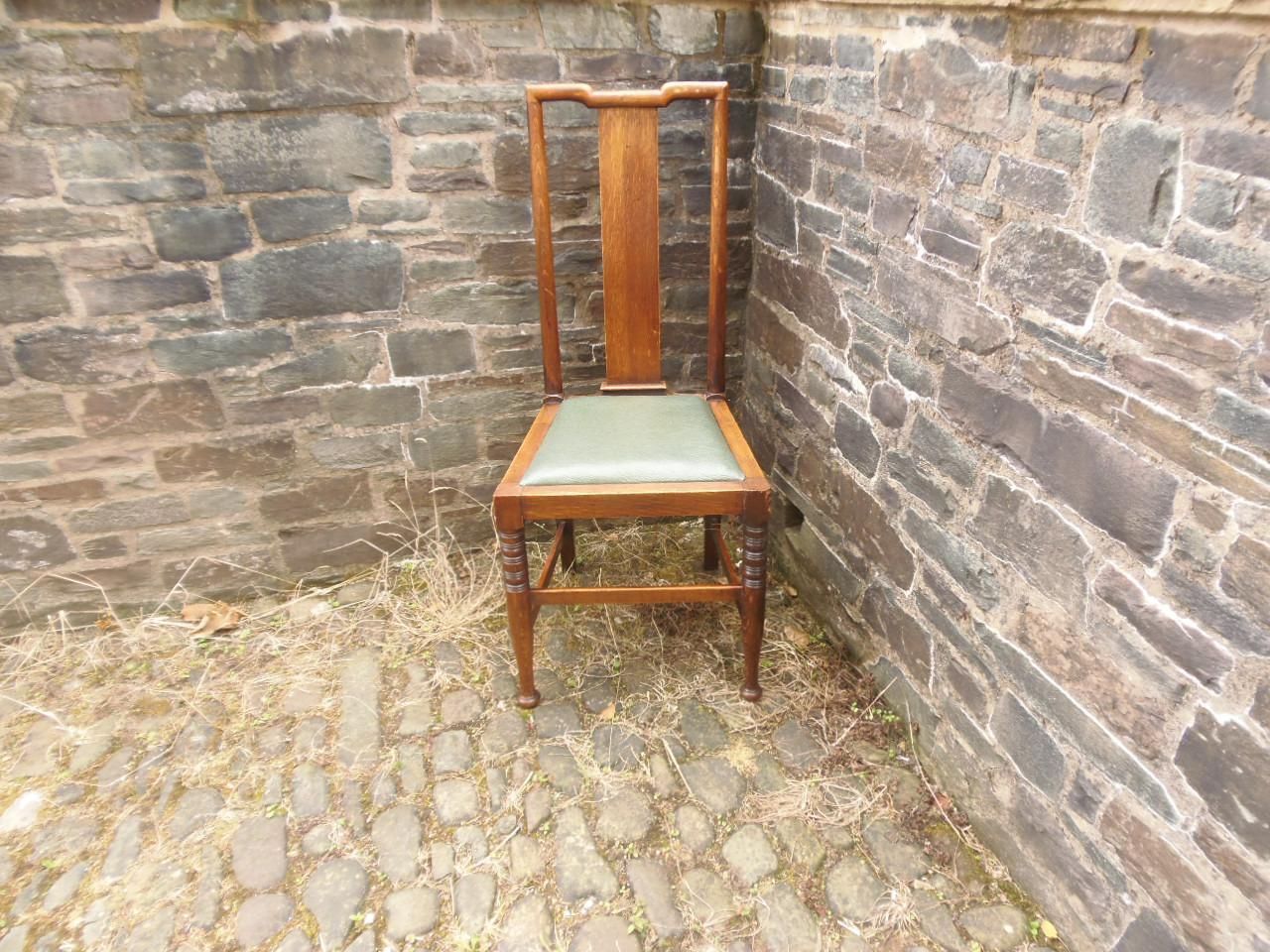 Richard Norman Shaw  .. Set Of Twelve Oak Chairs photo Furniture