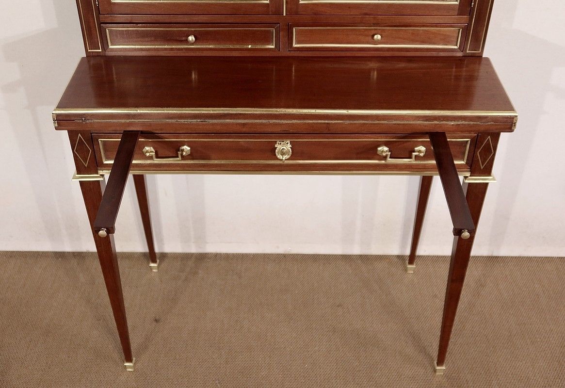 photo vintage Bonheur Du Jour In Mahogany, Louis XVI Style – Mid 19th Century