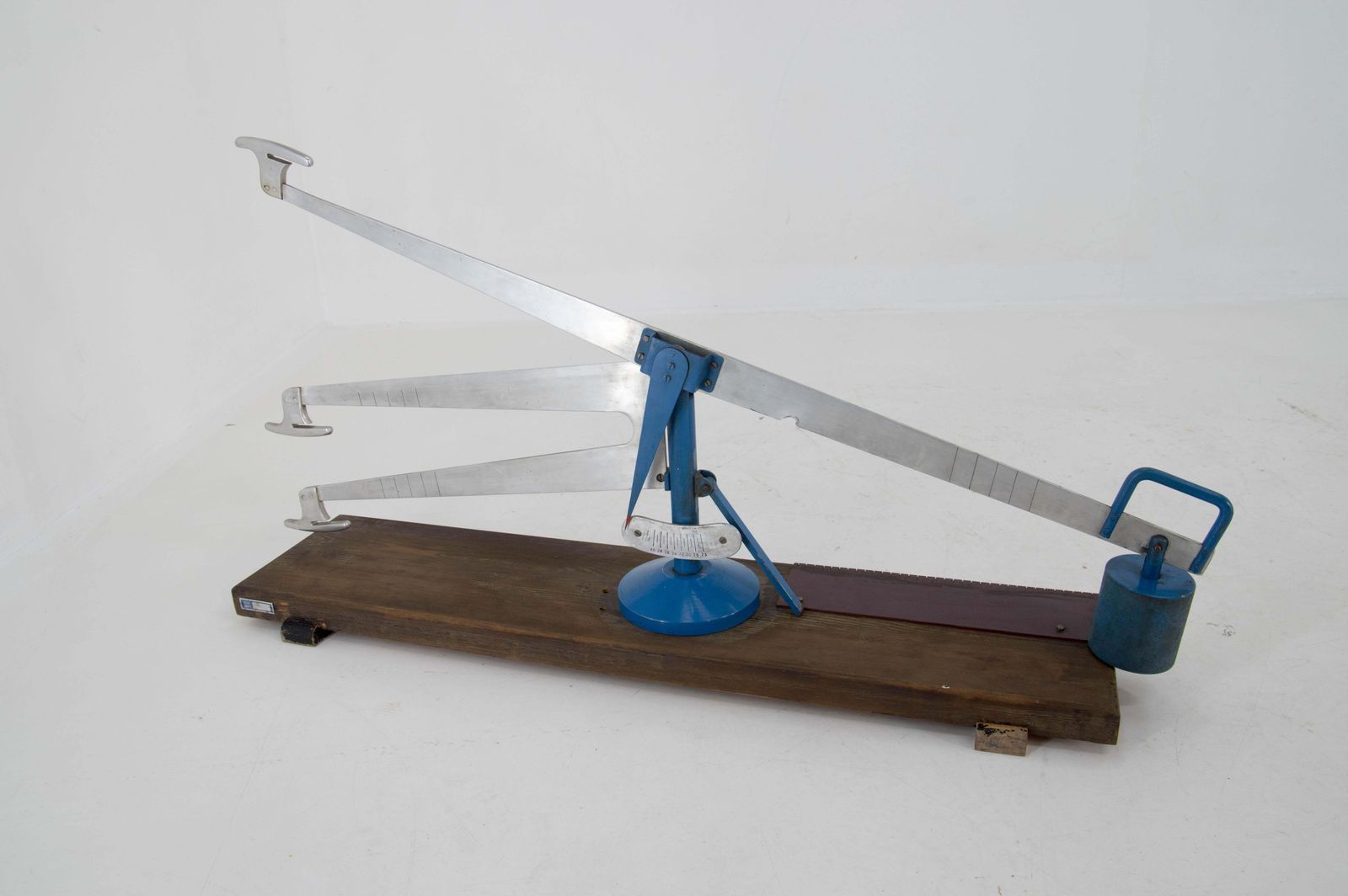 Home Decor Equipment For Measuring The Elasticity Of Pantyhouse, 1950s photo