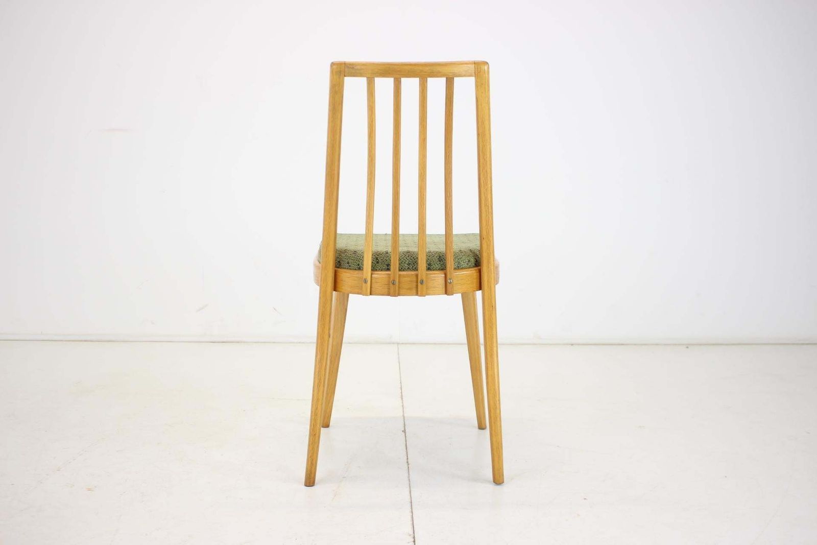 1970s Set Of Four Dining Chairs By Ton, Czechoslovakia photo vinterior