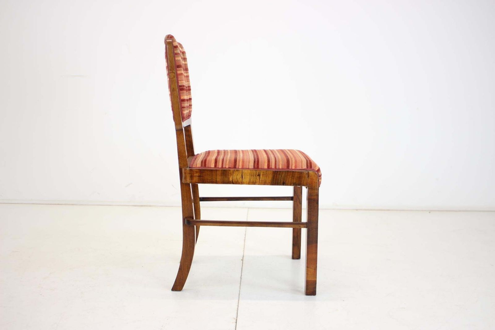 1689.0 1930s Set Of 4 Art Deco Dining Chairs, Czechoslovakia photo