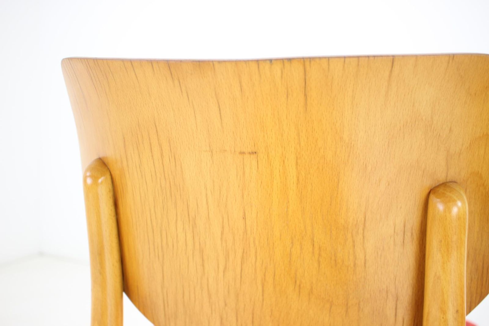 photo furniture Pair Of Chairs By Ton, 1965 Czechoslovakia