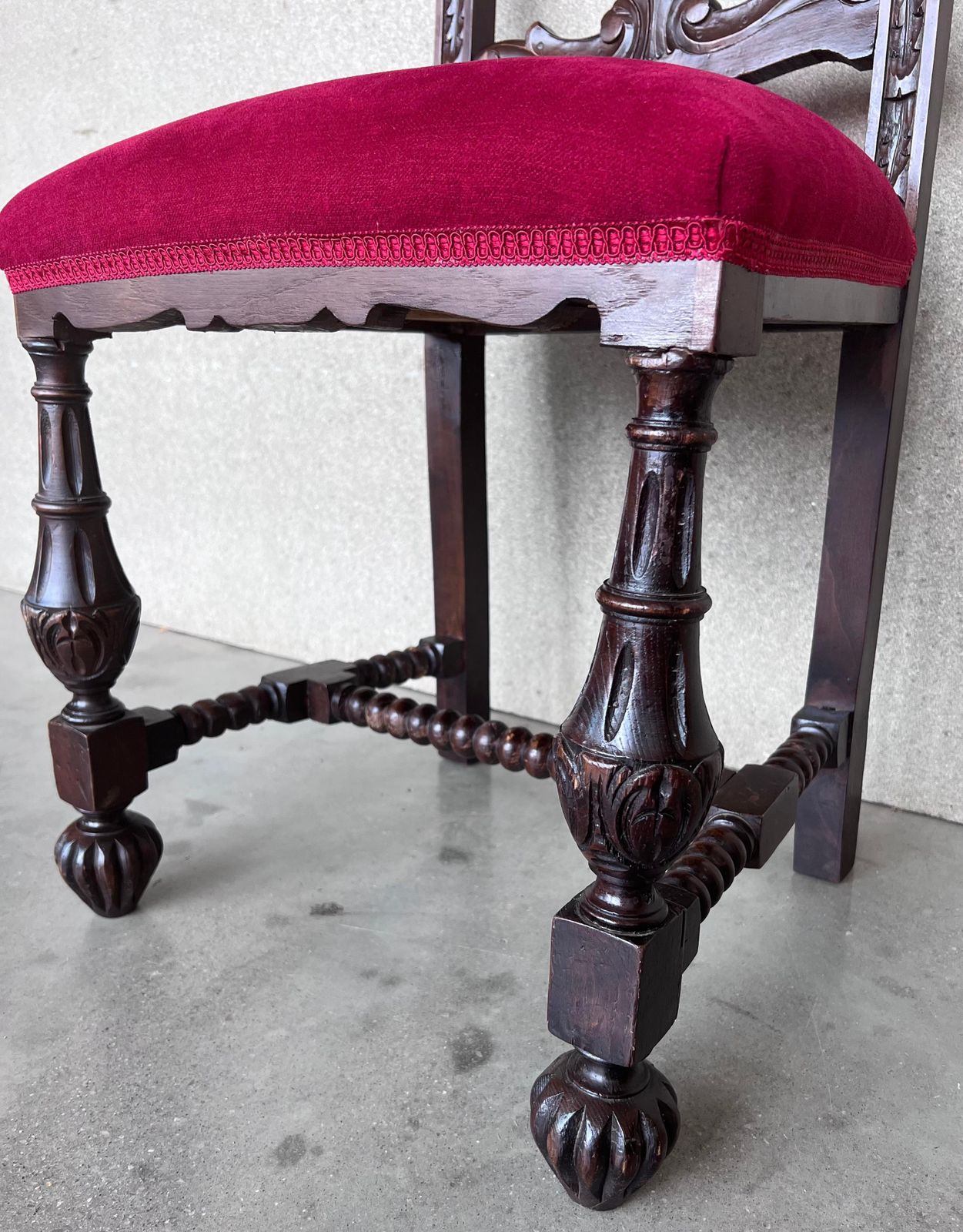 19th Century Set Of Six French Carved Walnut Turned Wood Chairs With Velvet Seat photo buy