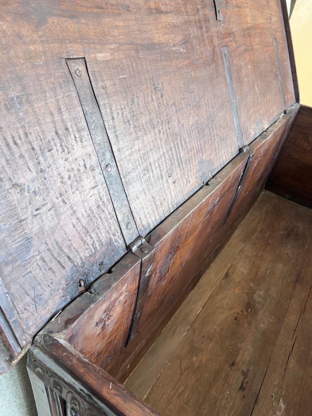 photo furniture 17th Century Italian Carved Cassone Trunk With Original Hardware