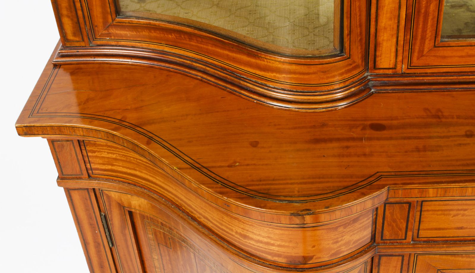 2950.0 Edwardian Serpentine Satinwood Inlaid Display Cabinet 19th C photo