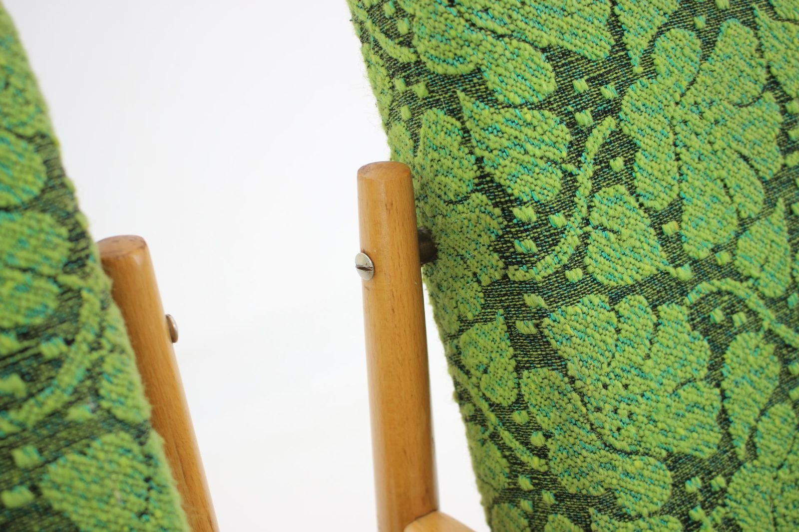 photo furniture 1960s Pair Of Beech Armchairs By Ton ,Czechoslovakia