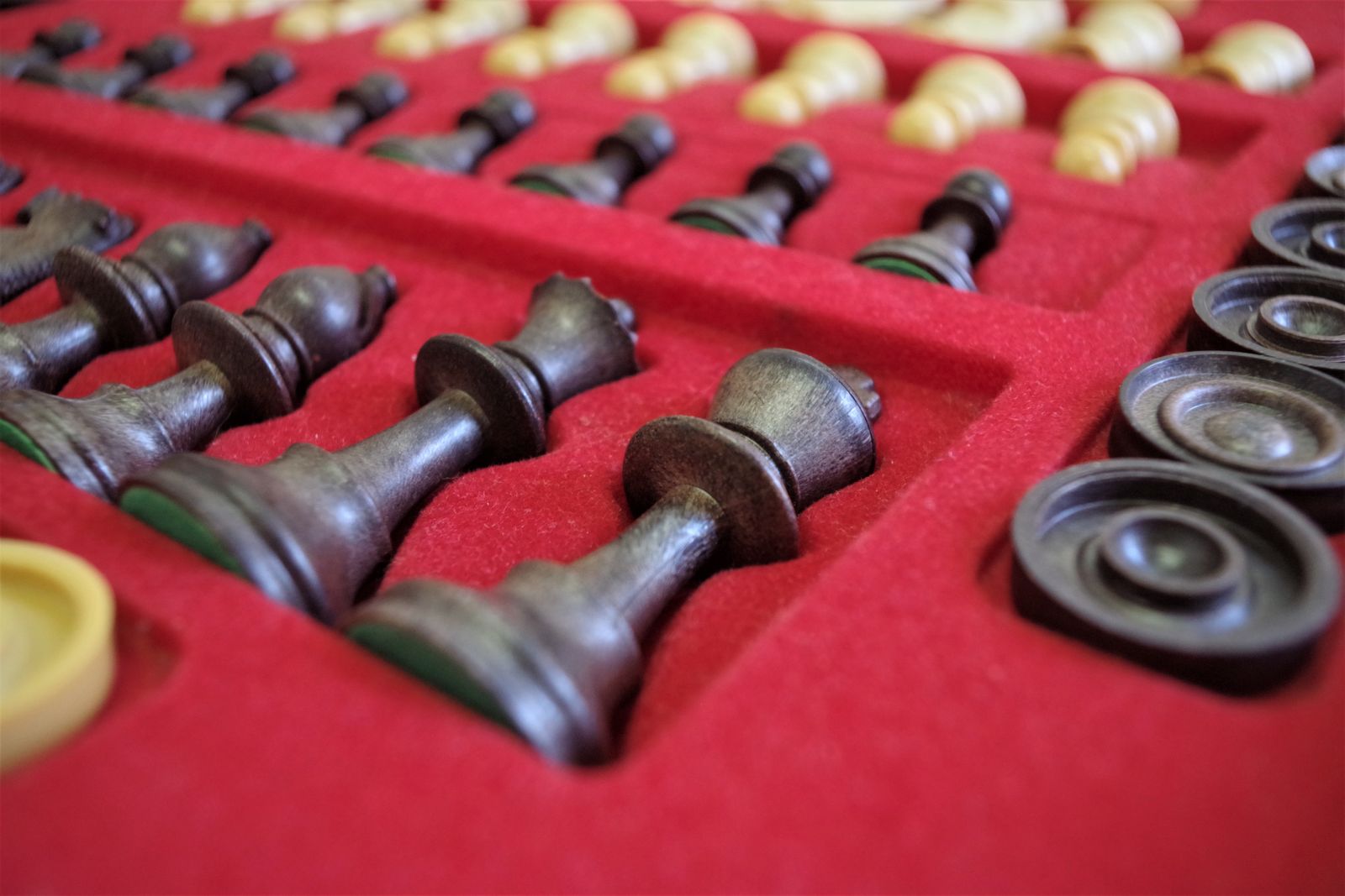 Made In Italy Chessboard From The 1970s photo vinterior