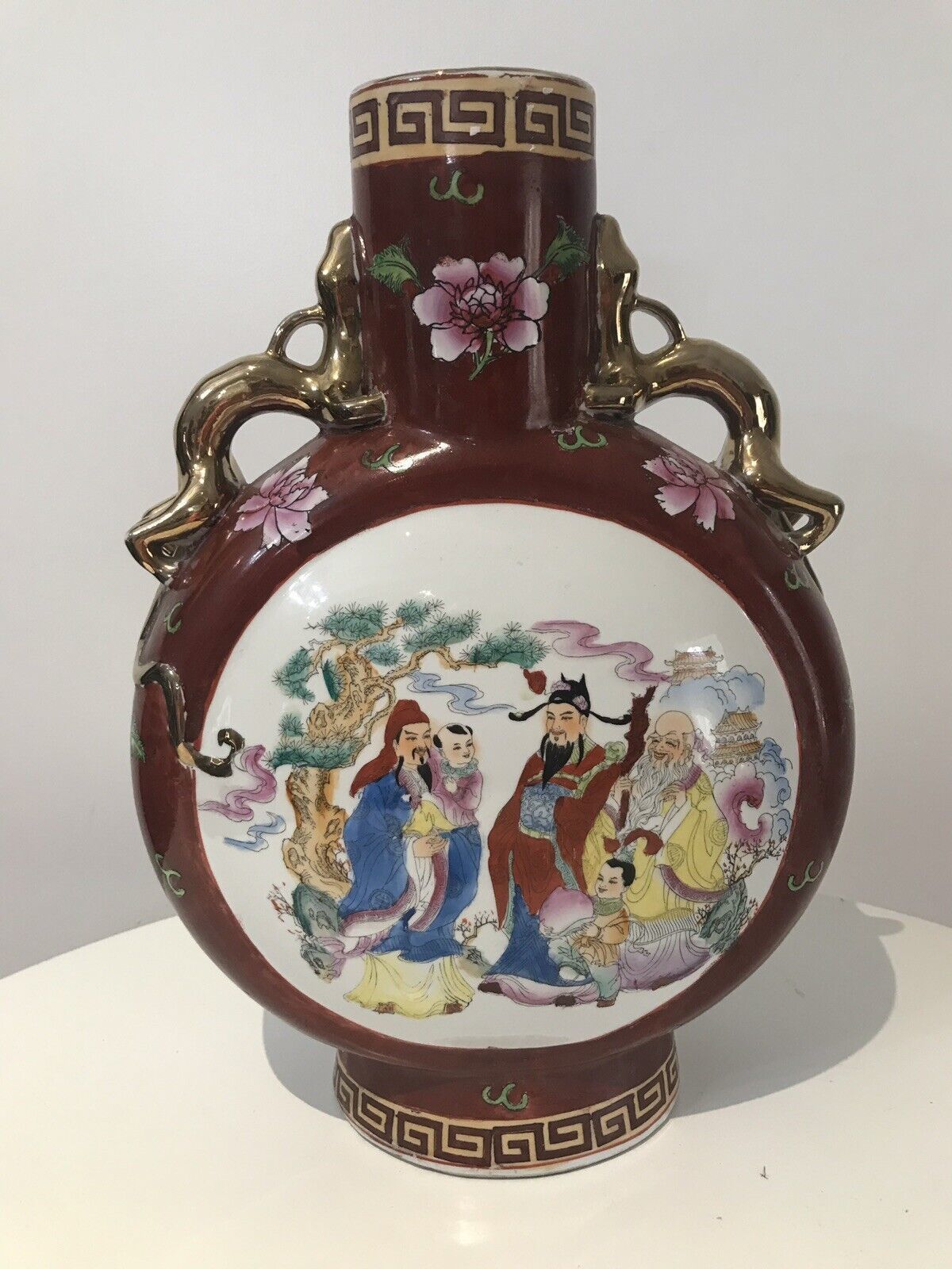 Cantonese Hand Painted Guilt Komodo Dragon Handled Vase photo vinterior