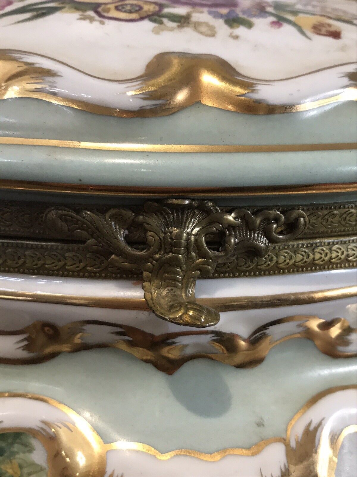 795.0 Stunning Object Of Virtue Marie Antoinette Sevres Style Porcelain Trinket Casket photo