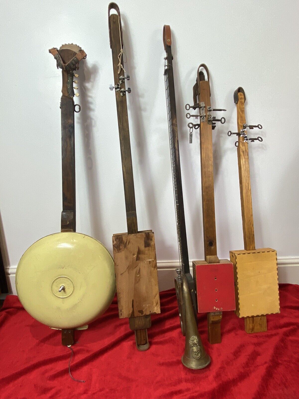 Novelty Collection Of 5 English Country Pop Art Banjo & Lute Style Instruments photo 745.0