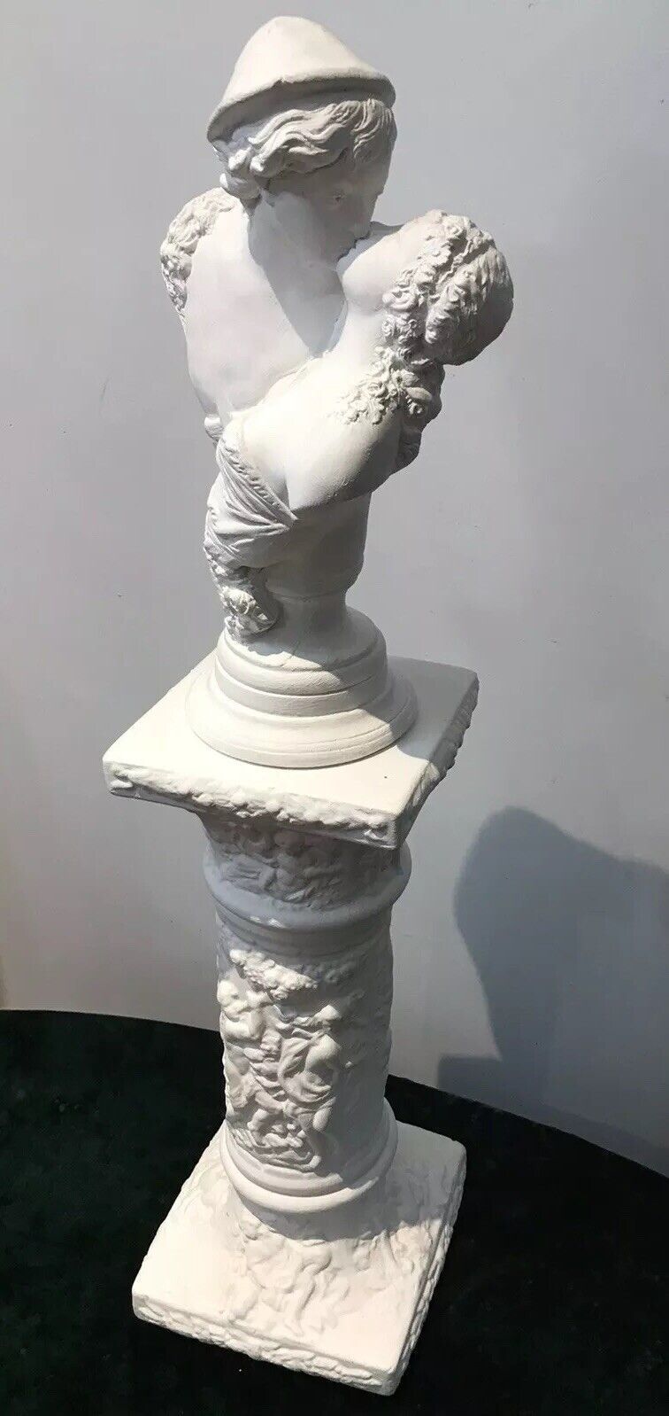 Fine Italian Sculpture ‘Loves First Kiss’ On Ornate Plinth Signed By Artist photo for sale