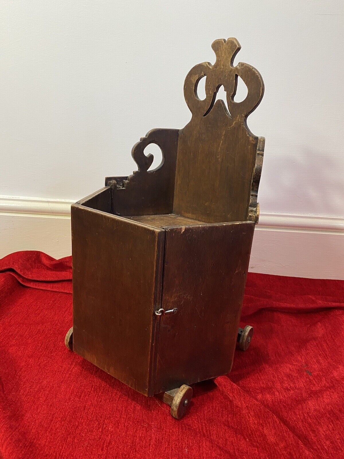 Decorative Gothic Church Pulpit In 1/4 Scale Apprentice Piece On Wooden Wheels photo furniture