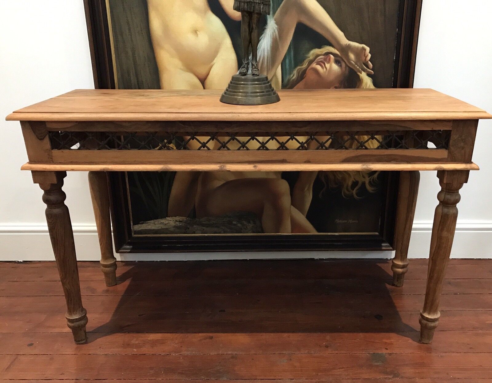 Industrial Style Iron Lattice Work Console Table